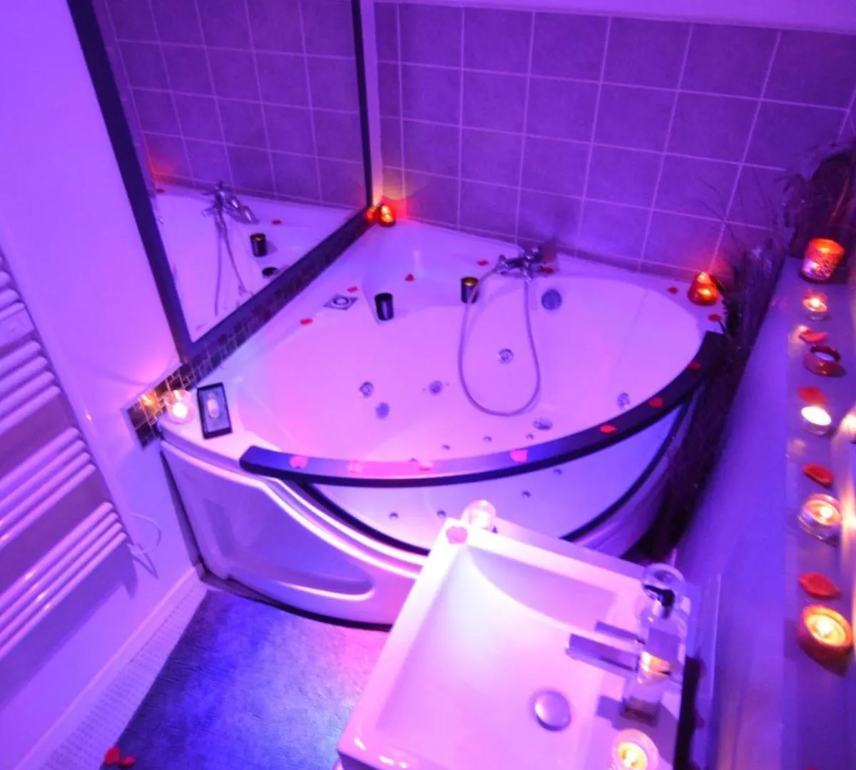 Maison Lili Paradis Saint-Savin  France