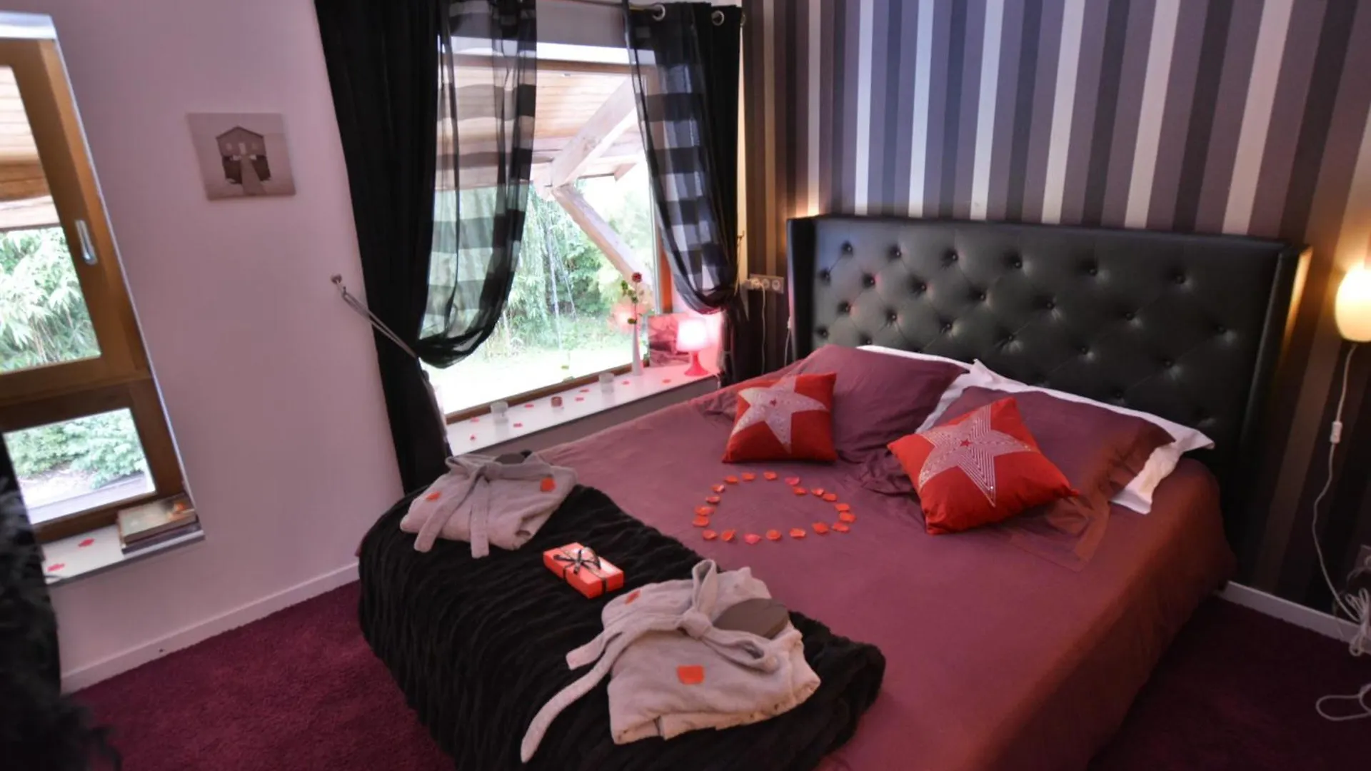 Maison Lili Paradis Saint-Savin  Holiday home
