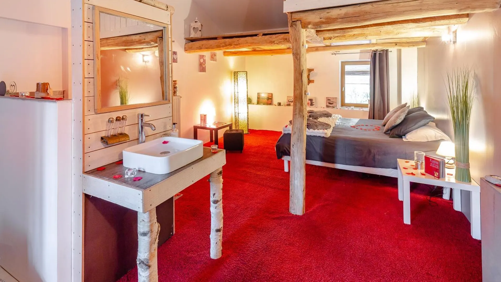 Maison Lili Paradis Saint-Savin  France